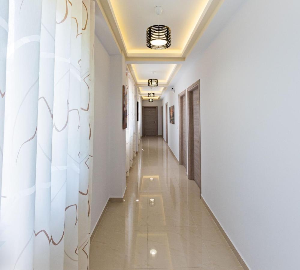 The City Gate Hotel Sarande Luaran gambar