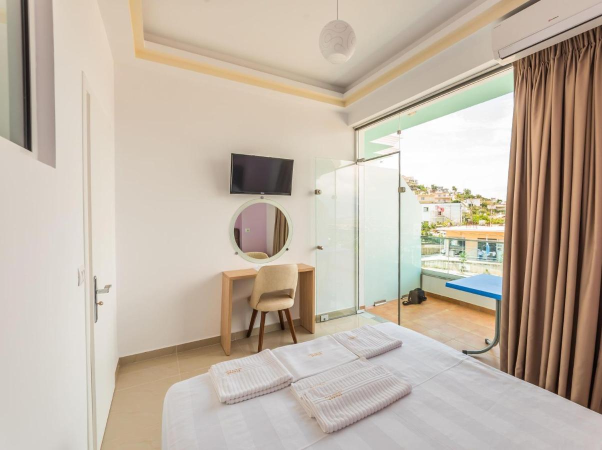 The City Gate Hotel Sarande Luaran gambar