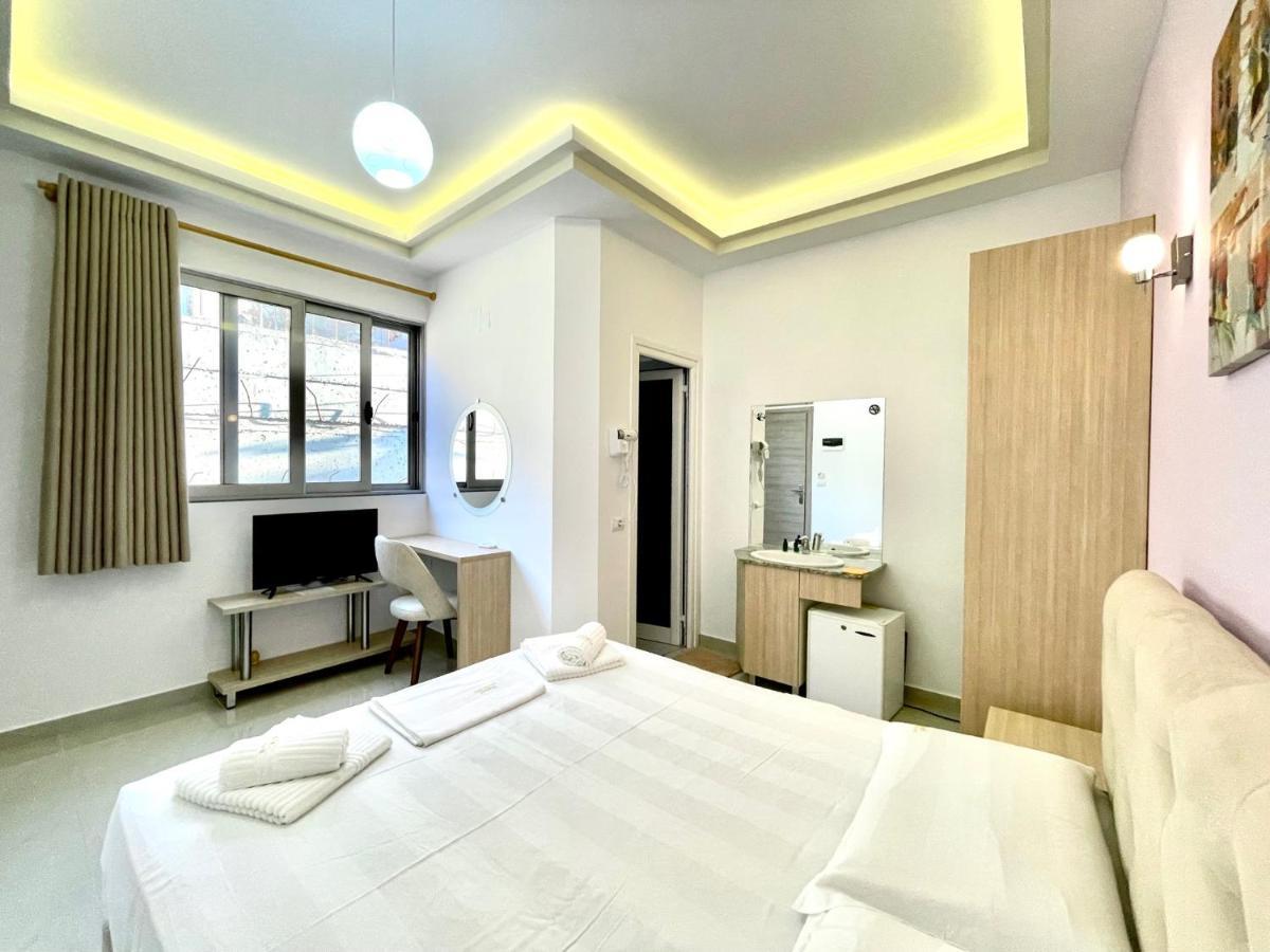 The City Gate Hotel Sarande Luaran gambar