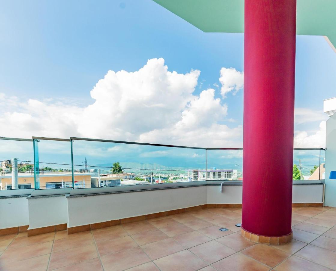 The City Gate Hotel Sarande Luaran gambar