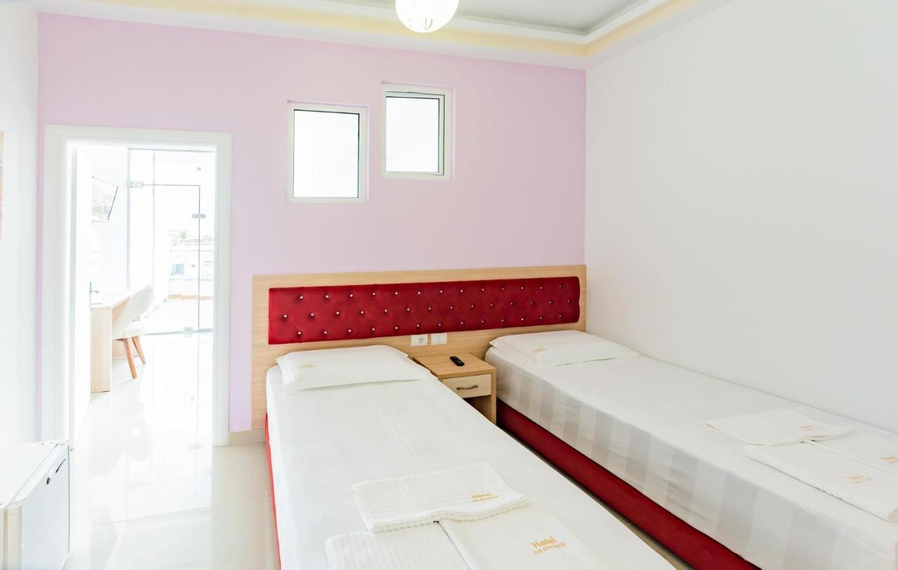 The City Gate Hotel Sarande Luaran gambar