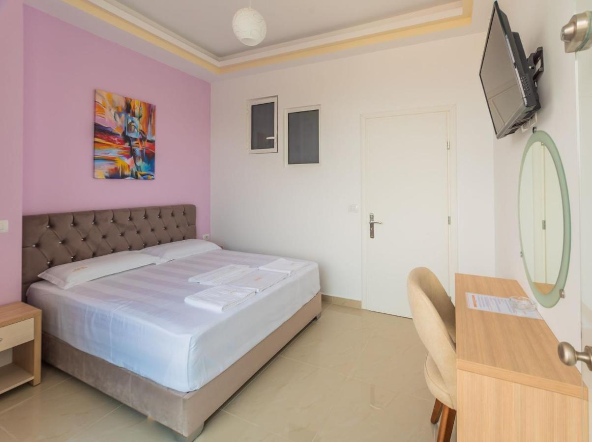 The City Gate Hotel Sarande Luaran gambar