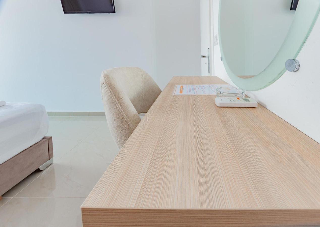 The City Gate Hotel Sarande Luaran gambar